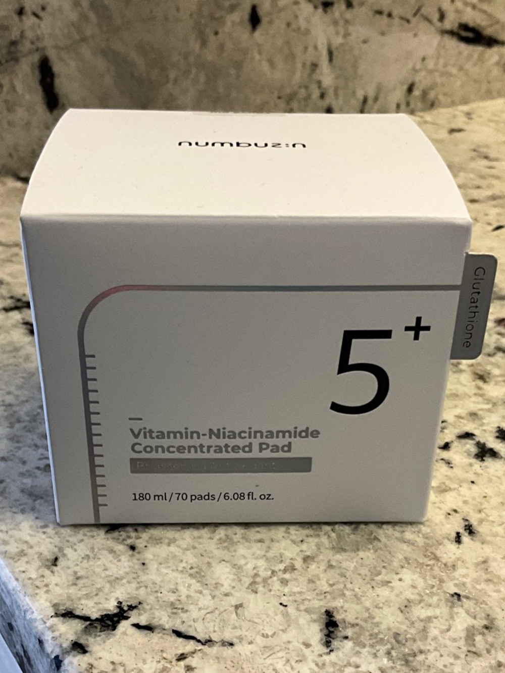 5+ Vitamin-Niacinamide Concentrated Pads Toner - numbuz:n 5+